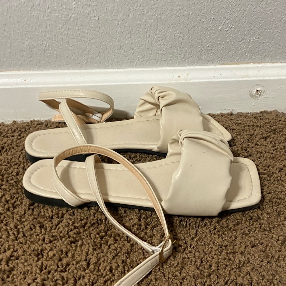 SHEIN Sandles